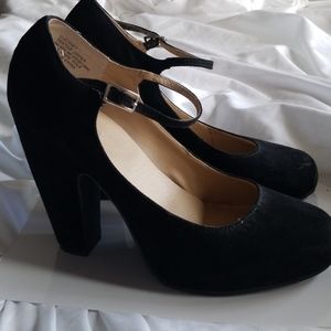 Nine West Black Heels